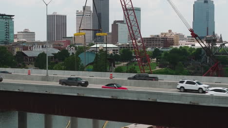 Aerial-shot-of-busy-traffic-on-the-U