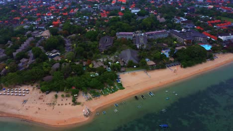 Luxury-Hotels-At-The-Beach-Resort-Of-Sanur-In-Bali-Island,-Indonesia