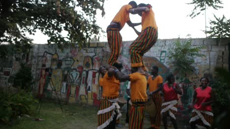 Barefeet-Theatre-group-performing-a-human-tower