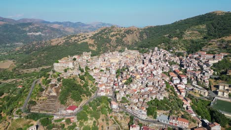 Castiglione-di-Sicilia,-Medieval-Mountain-Village-in-Catania,-Sicily,-Italy---Aerial-4k-Circling