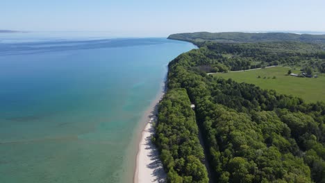 Shore-of-Lake-Michigan-near-Pyramid-Point,-Michigan,-aerial-view
