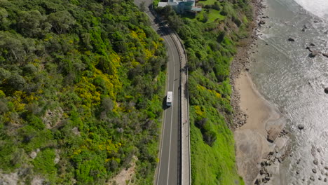 Van-Life,-Road-Trip,-Sea-Cliff-Bridge,-Australia,-Beautiful-Summer-Day,-Establishing-Cinematic-Wide-Angle