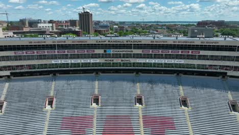 Camp-Randall-Stadium-at-University-of-Wisconsin-in-Madison,-WI