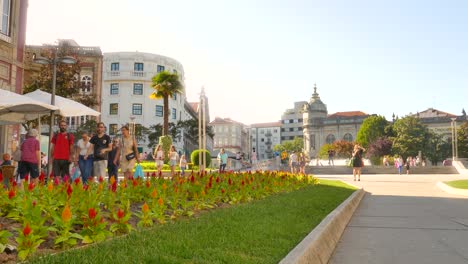 Scene-Of-People-At-The-Republic-Square-In-Historic-City-Of-Braga,-Portugal