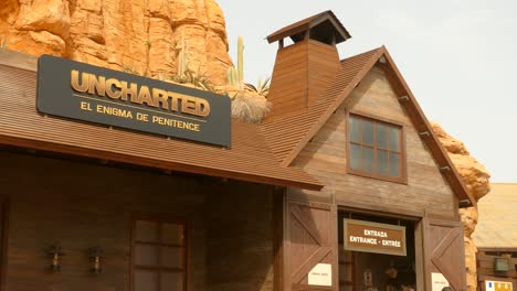 Uncharted,-Die-Achterbahn-„Enigma-Of-Penitence“-Im-Portaventura-Park-In-Tarragona,-Spanien