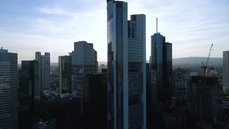 Commerzbank,-Financiar,-Frankfurt,-Principal,-Negocio,-Rascacielos,-Documental,-Cine,-Hermoso,-Zumbido