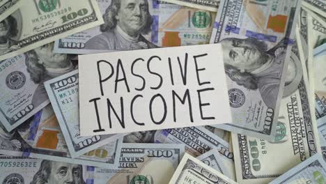 Concept-of-passive-income-money-without-working