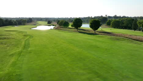 Aerial-view-of-golf-course-green