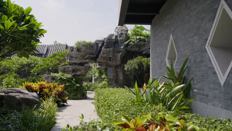 Typische-Orientalische-Chinesische-Architektur-Mit-Garten-Im-Freien