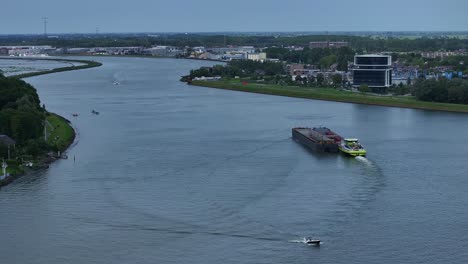 Oude-Maas-river-at-Dordrecht