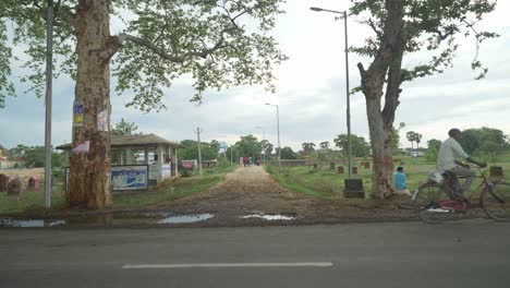 Paisaje-Rural-De-La-Pequeña-Ciudad-De-La-India