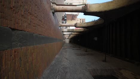 Covered-walkway-with-colonnade-at-the-historic-center-of-Mantua-in-Italy