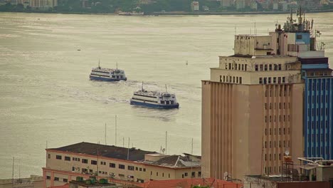 Vista-De-La-Bahía-De-Guanabara-Y-El-Ferry,-Río-De-Janeiro-A---Niteroi