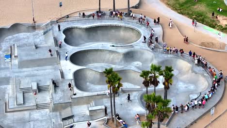 Venice-Beach-and-the-famous-skate-park---aerial-orbit