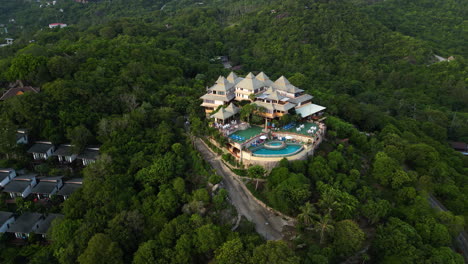 Aerial-over-the-Ko-Tao-Resort-Paradise-Zone-on-Ko-Tao-Island,-Phangan,-Surat-Thani,-Thailand