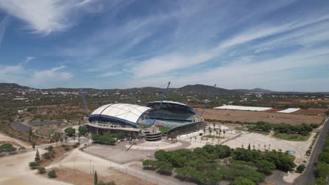 Toma-Aérea-De-Un-Estadio-Vacío-Algarve