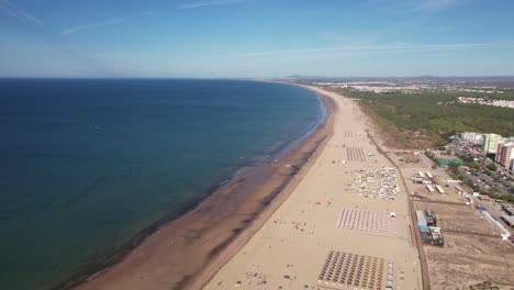 Panoramic-View-Of-Praia-de-Monte-Gordo-Beach-Near-Monte-Gordo-Town-In-Eastern-Algarve,-Portugal