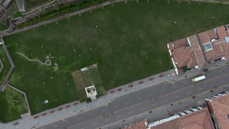 View-From-The-Above-Of-The-Garden-Of-Qorikancha-And-Its-Surroundings-In-Cusco,-Peru