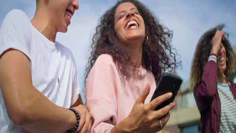 Edgy-young-people-dancing-outdoors