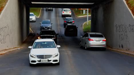 Paso-Subterráneo-En-Brasilia,-Brasil