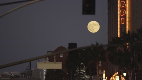 Bright-full-moon-at-walk-of-fame-Hollywood-LA