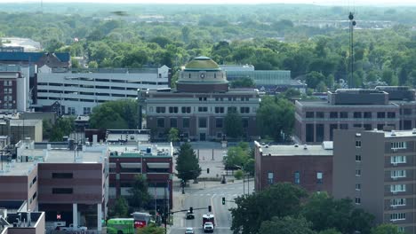 Long-shot-of-Stearns-County-Courthouse-in-downtown-St-Cloud,-Minnesota