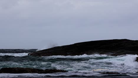 Rough-sea-pounds-shore-in-western-Norway
