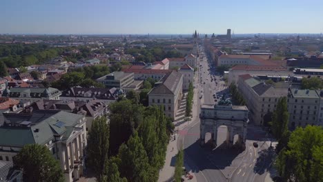 Perfect-aerial-top-view-flight
Victory-Gate-city-town-Munich-Germany-Bavarian,-summer-sunny-blue-sky-day-23