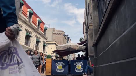 Walk-timelapse,-mexicans-by-Madero-street