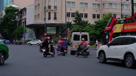 La-Ciudad-De-Ho-Chi-Minh,-Vietnam,-Se-Jacta-De-Contar-Con-Ciudadanos-Emprendedores-Y-Una-Economía-Local-Dinámica-En-Prácticamente-Todos-Los-Niveles-Y-Sectores.