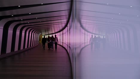 Beautiful-lights-within-Kings-Cross-and-St-Pancreas-Stations,-London,-United-Kingdom