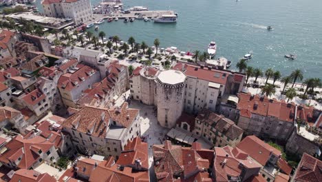 Croatia-Aerial:-Split's-Voćni-trg-and-Mletački-kaštel,-showcasing-historic-charm