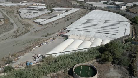 Construction-on-an-industrial-scale-with-the-large-greenhouses-erected-at-Almeria,-Spain