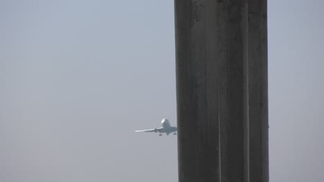 airplane-performs-low-pass-over-beach