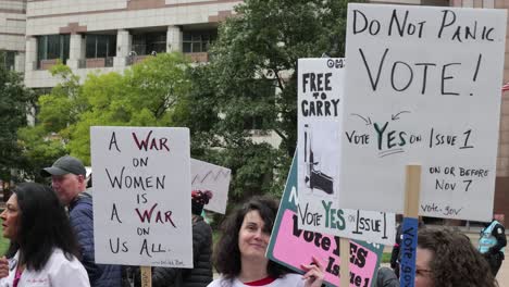 Pro-choice-rally-at-the-Ohio-State-House-for-Issue-#1-in-Ohio