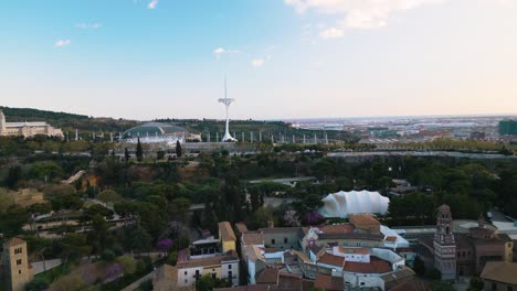 Aerial-Dolly-Errichtet-Den-Turm-Und-Das-Versammlungszentrum-Des-Olympiastadions-Von-Lluis-Company