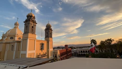 Timelapse-in-Colima-DownTown-sunset