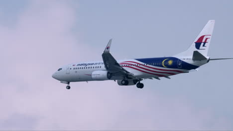 Malaysia-Airlines'-Airbus-A330-passenger-plane-prepares-to-land-at-Suvarnabhumi-Airport,-Thailand