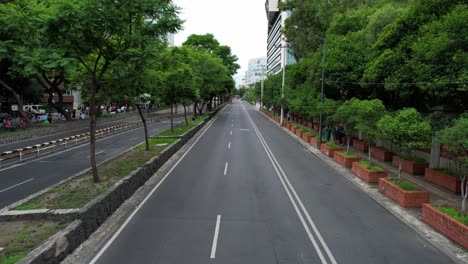 shot-of-empty-main-street-in-Mexico-city