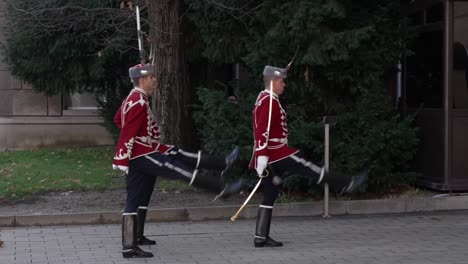 Unidad-De-Guardias-Nacionales-De-Bulgaria-Realizando-Un-Desfile