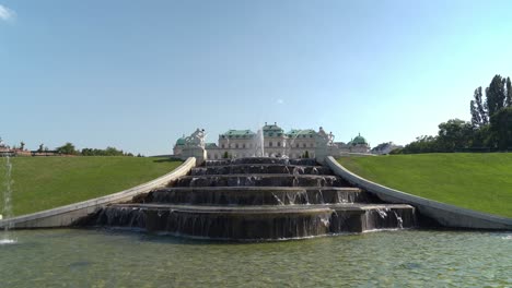 Birds-Cooling-Off-and-Flying-Around-in-the-Fountain-in-Upper-Belvedere-Palace-Gardens