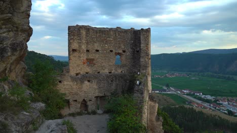 Ampliación-De-Las-Ruinas-Del-Castillo-De-Durnstein-En-Durnstein.