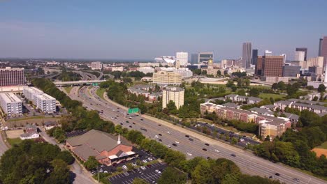 Drohnenaufnahme-Der-Interstate-75-In-Atlanta,-Georgia
