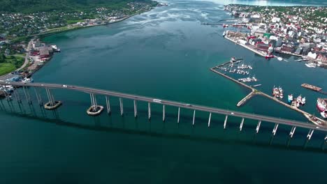 Brücke-Der-Stadt-Tromsø,-Norwegen-Luftaufnahmen