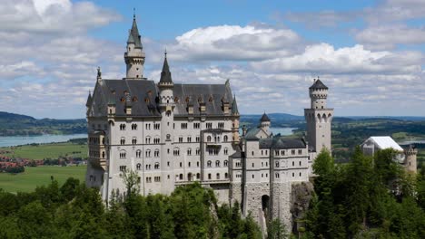 Neuschwanstein-Castle-Bavarian-Alps-Germany