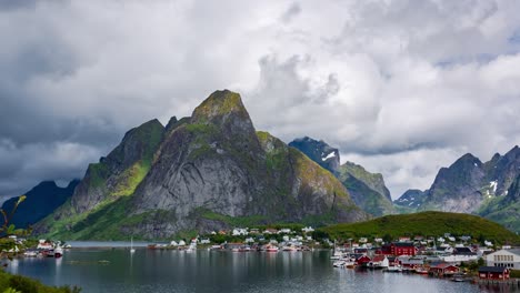 Lofoten-is-an-archipelago-in-the-county-of-Nordland,-Norway.