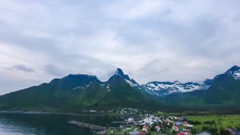 Mefjordvar,-island-Senja.-Beautiful-Nature-Norway-natural-landscape-mefjord.