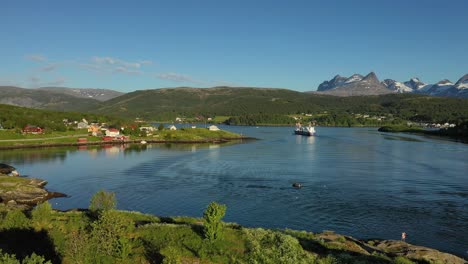 Hermosa-Naturaleza-Paisaje-Natural-De-Noruega.-Remolinos-De-La-Vorágine-De-Saltstraumen,-Nordland,-Noruega