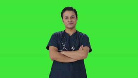 Porträt-Eines-Glücklichen-Indischen-Arztes-Auf-Grünem-Bildschirm