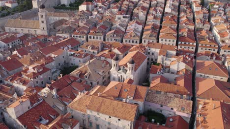 Iglesia-Histórica-De-La-Santa-Anunciación-En-El-Casco-Antiguo-De-Dubrovnik,-Croacia.